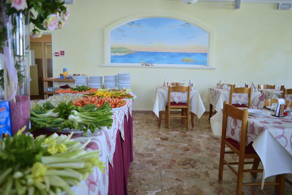 Hotel Gabry Cervia Extérieur photo