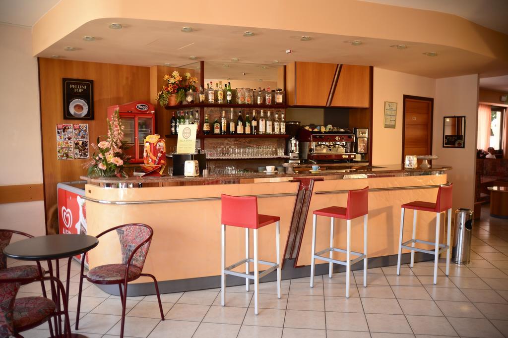 Hotel Gabry Cervia Extérieur photo